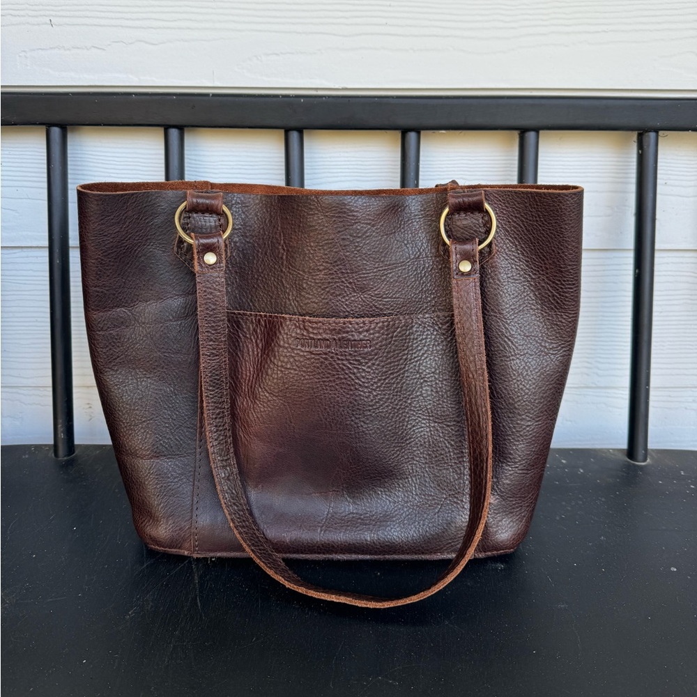 Portland Leather Goods market tote